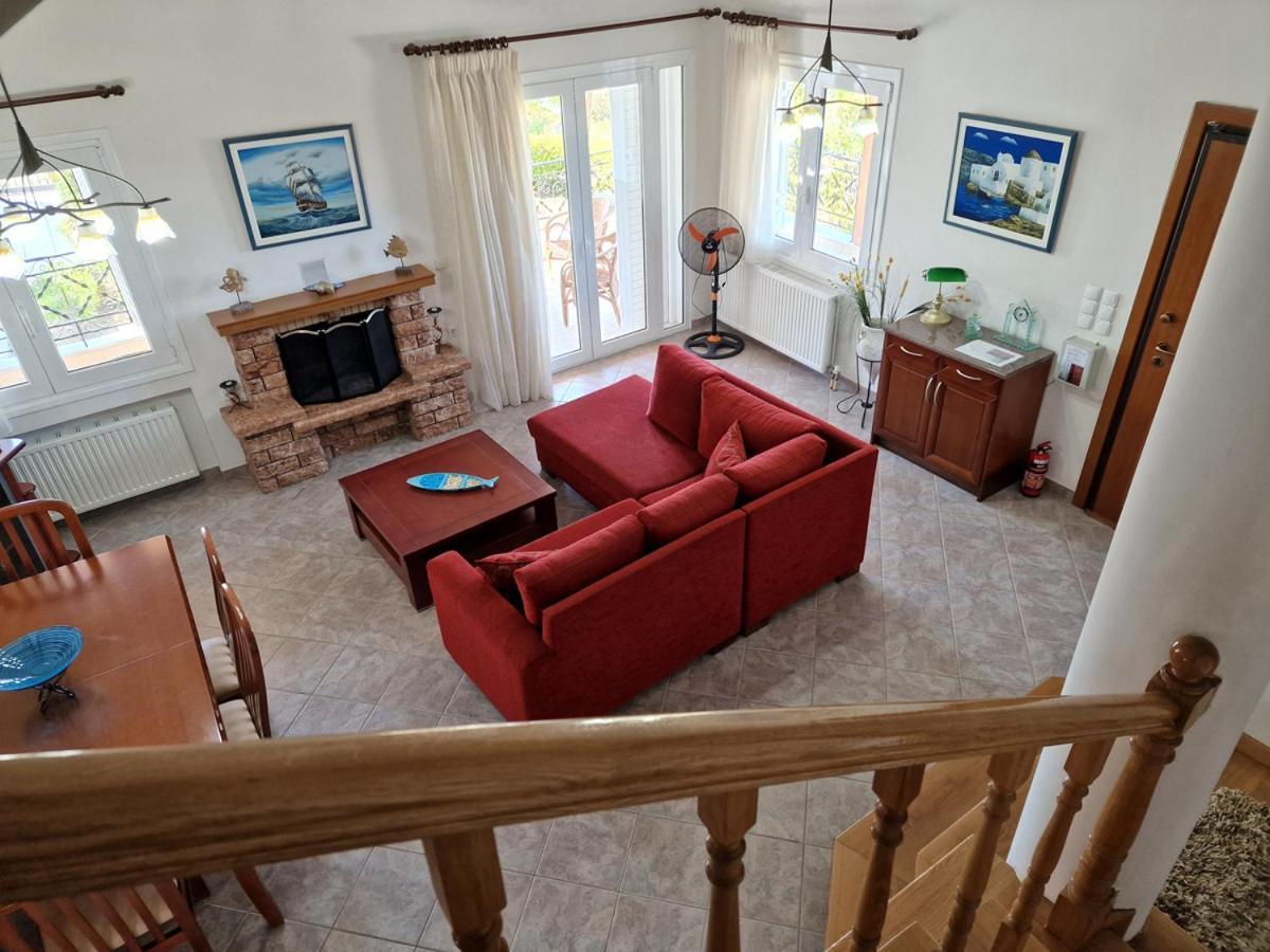 Pórto Ráfti Villa Liana : Luxury Villa With Fantastic Sea View, Near Airport מראה חיצוני תמונה