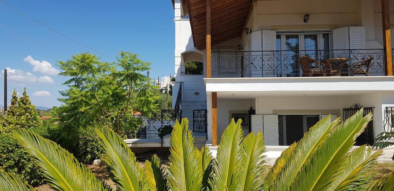Pórto Ráfti Villa Liana : Luxury Villa With Fantastic Sea View, Near Airport מראה חיצוני תמונה
