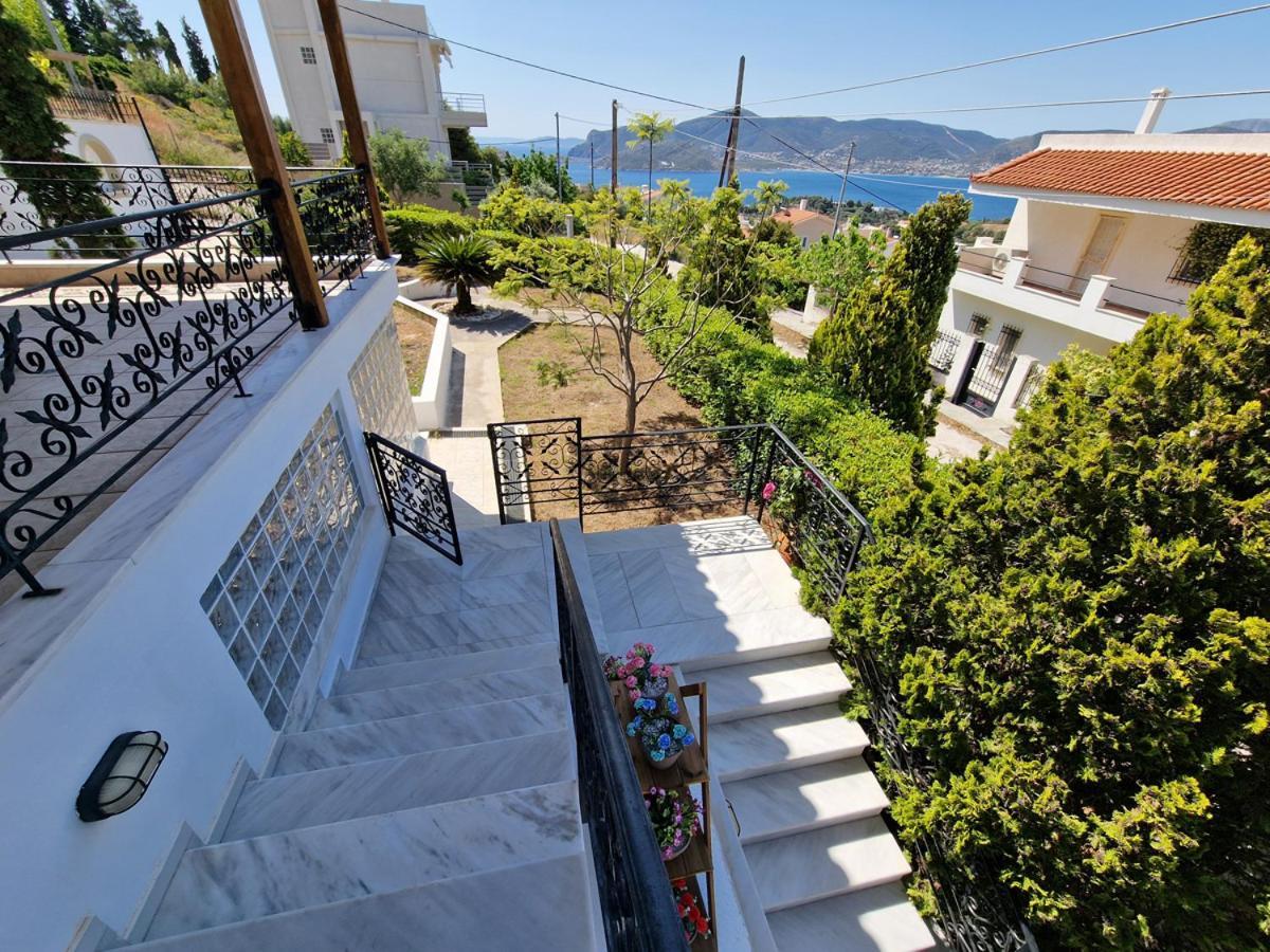 Pórto Ráfti Villa Liana : Luxury Villa With Fantastic Sea View, Near Airport מראה חיצוני תמונה